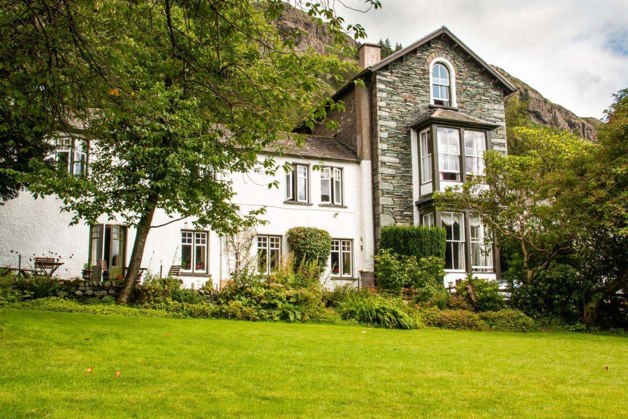 The Old Dungeon Ghyll Hotel เกรทแลงเดล ภายนอก รูปภาพ